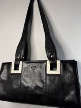 Baci Italy Black Leather Shoulder Bag with Metal Accent
